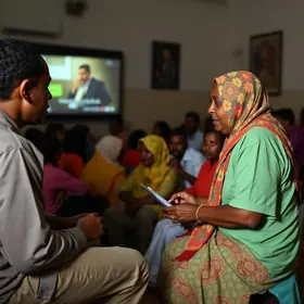 Cinema é ofertado aos assistidos do Centro de Referência da Assistência Social do bairro Bacuri