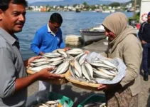 Prefeitura de Caxias entrega peixes e cestas básicas