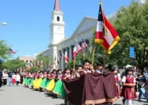 desfile cívico em Caxias